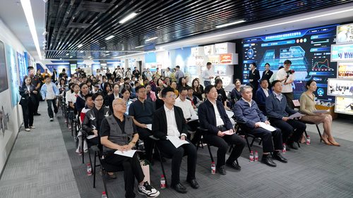 中国质量认证中心联合主办2025年雄安新区“质量”“绿色”“未来”主题绘画展1
