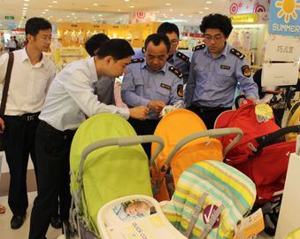 上海分中心为上海市普陀区市场监管局开展儿童节市场专项整治工作提供技术支持