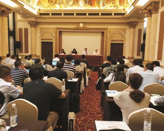 中心举办首期《温室气体排放核算方法与报告指南（试行）解析课程》教师及核查员培训班暨全国碳排放核查技术研讨会