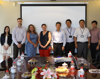 新西兰初级产业部代表团来中心访问