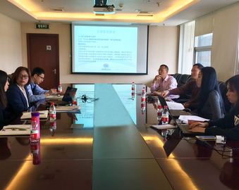 中检集团新加坡公司来中心进行培训交流