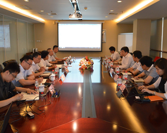 国家质检总局发展研究中心主任付文飙一行来中心调研