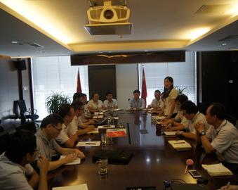 中心领导到青岛分中心进行工作调研