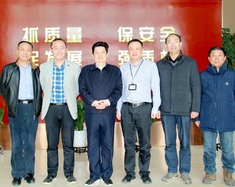 江苏省质量技术监督局副局长冯新南一行到访南京分中心