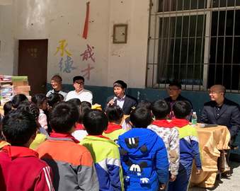 爱心之旅 继续前行——成都分中心再赴梭坡小学开展爱心公益活动