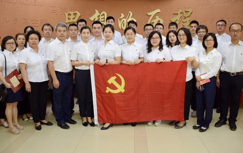 七一活动合影1 七一活动合影1