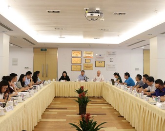 中心召开现代服务业评测业务操作中心工作会议