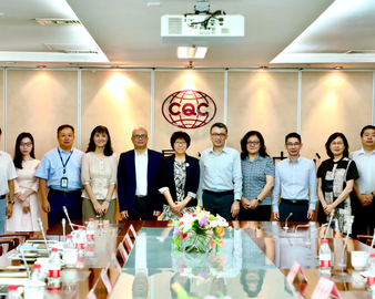 SGS到访中心开展合作交流