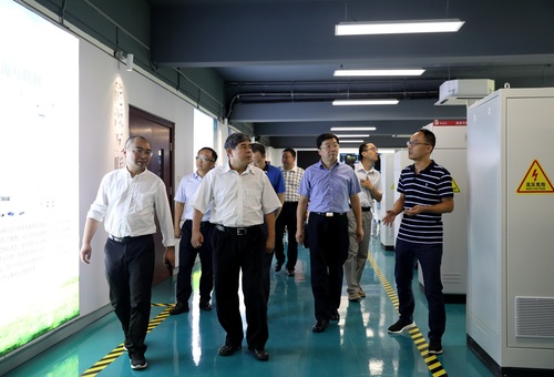 刘司长一行人参观 刘司长一行人参观