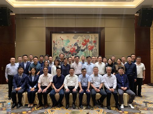 创新约束机制 共谋健康发展--中国质量认证中心青岛分中心召开首次认证服务、质量、行风社会监督员大会1 创新约束机制 共谋健康发展--中国质量认证中心青岛分中心召开首次认证服务、质量、行风社会监督员大会1