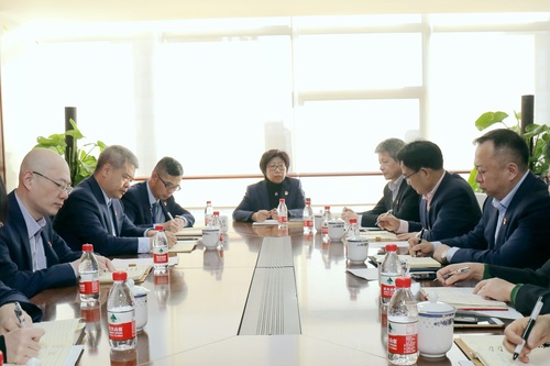 新一届党委召开第一次会议