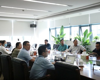 中国老年学和老年医学学会到现代服务业评测中心开展合作交流