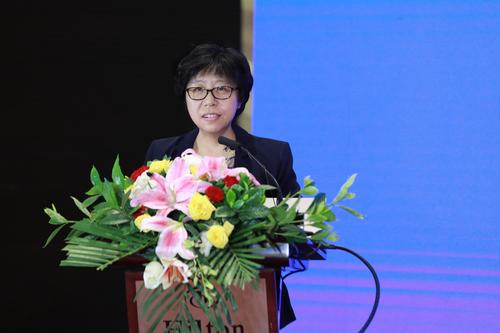 中检集团副总裁、中心主任陆梅致辞