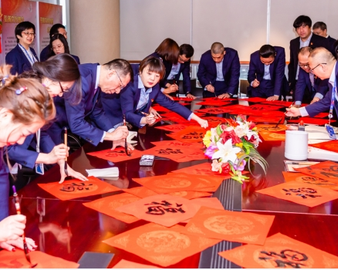 赠福春联祈平安  挥毫泼墨迎新春