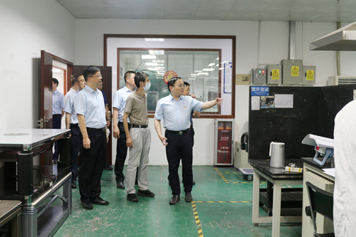 国家市场监管总局认可检测司领导一行到中国质量认证中心华南实验室调研2 国家市场监管总局认可检测司领导一行到中国质量认证中心华南实验室调研2