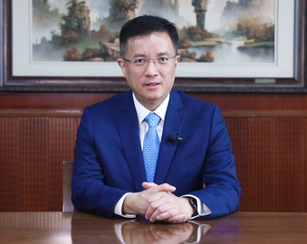 认证中心联合德国莱茵TüV举办显示设备低蓝光认证颁证仪式