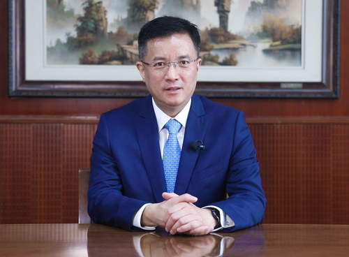 中国质量认证中心联合德国莱茵TÜV举办显示设备低蓝光认证颁证仪式1