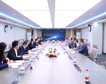 英国宾利汽车有限公司、奥迪（中国）企业管理有限公司一行到访中国质量认证中心