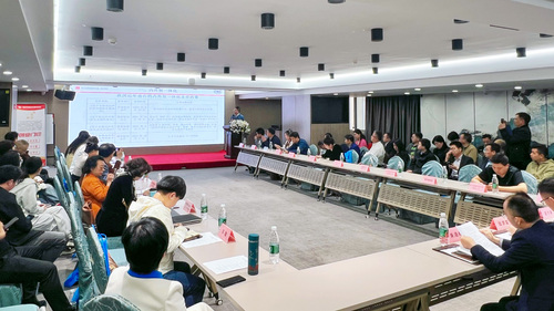 中国质量认证中心武汉分中心质量服务站联合举办“武汉精品”高质量建设赋能企业出海发展交流座谈会