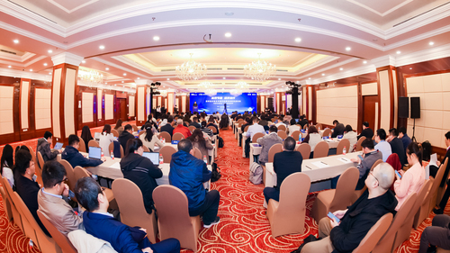 测评技术助力中国汽车绿色低碳发展论坛暨中国汽车能效分级第一批结果发布会在京顺利召开1