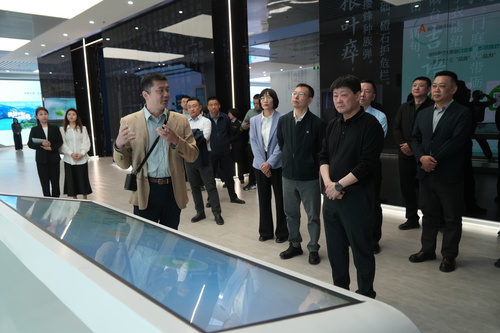 新疆维吾尔自治区市场监督管理局领导调研中国质量认证中心技术支撑的质量链、产业链“双链融合”新实践