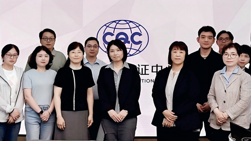 日本汽车零部件工业协会安全带分会一行到访中国质量认证中心