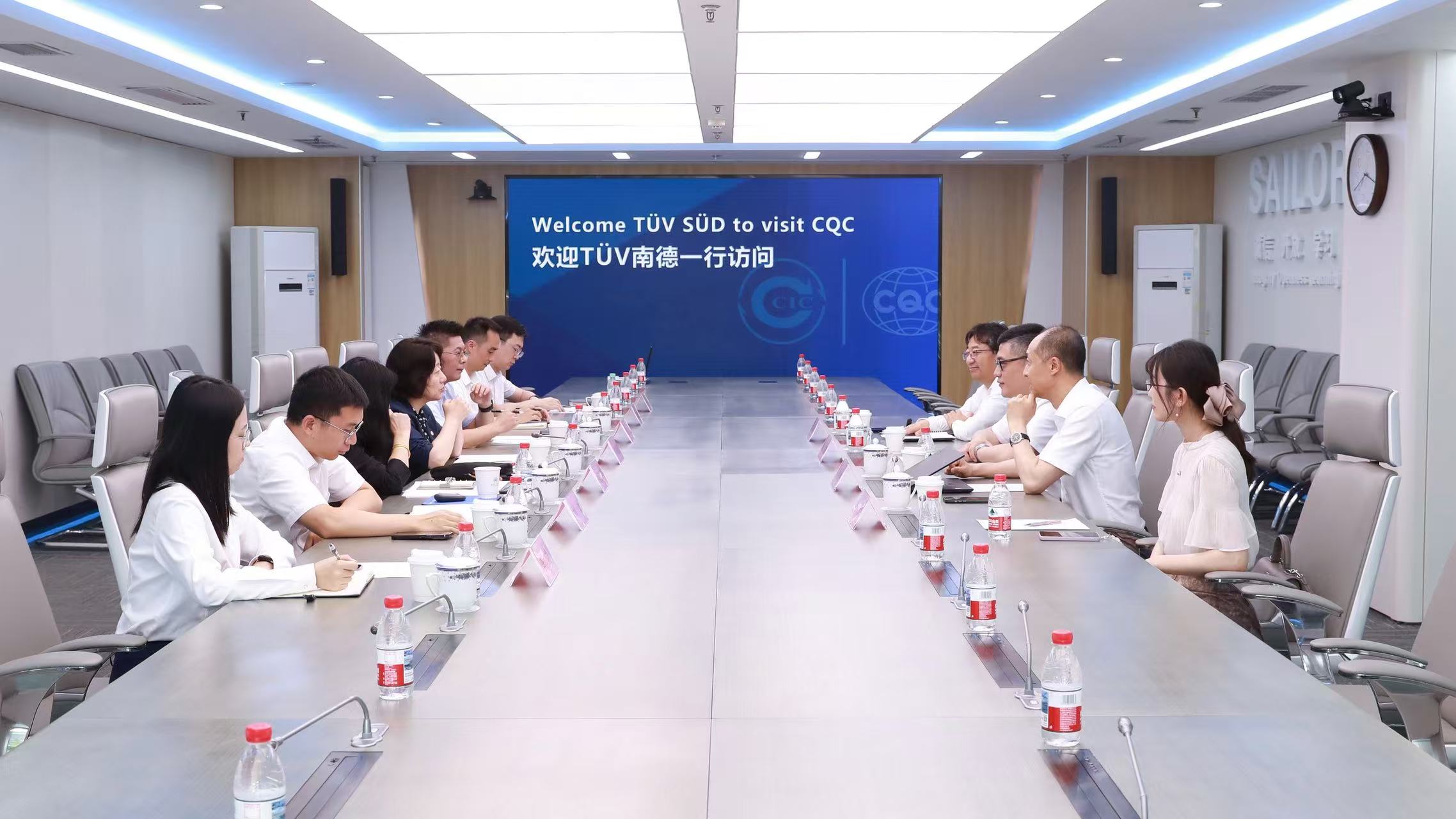 TÜV南德意志集团一行到访中国质量认证中心